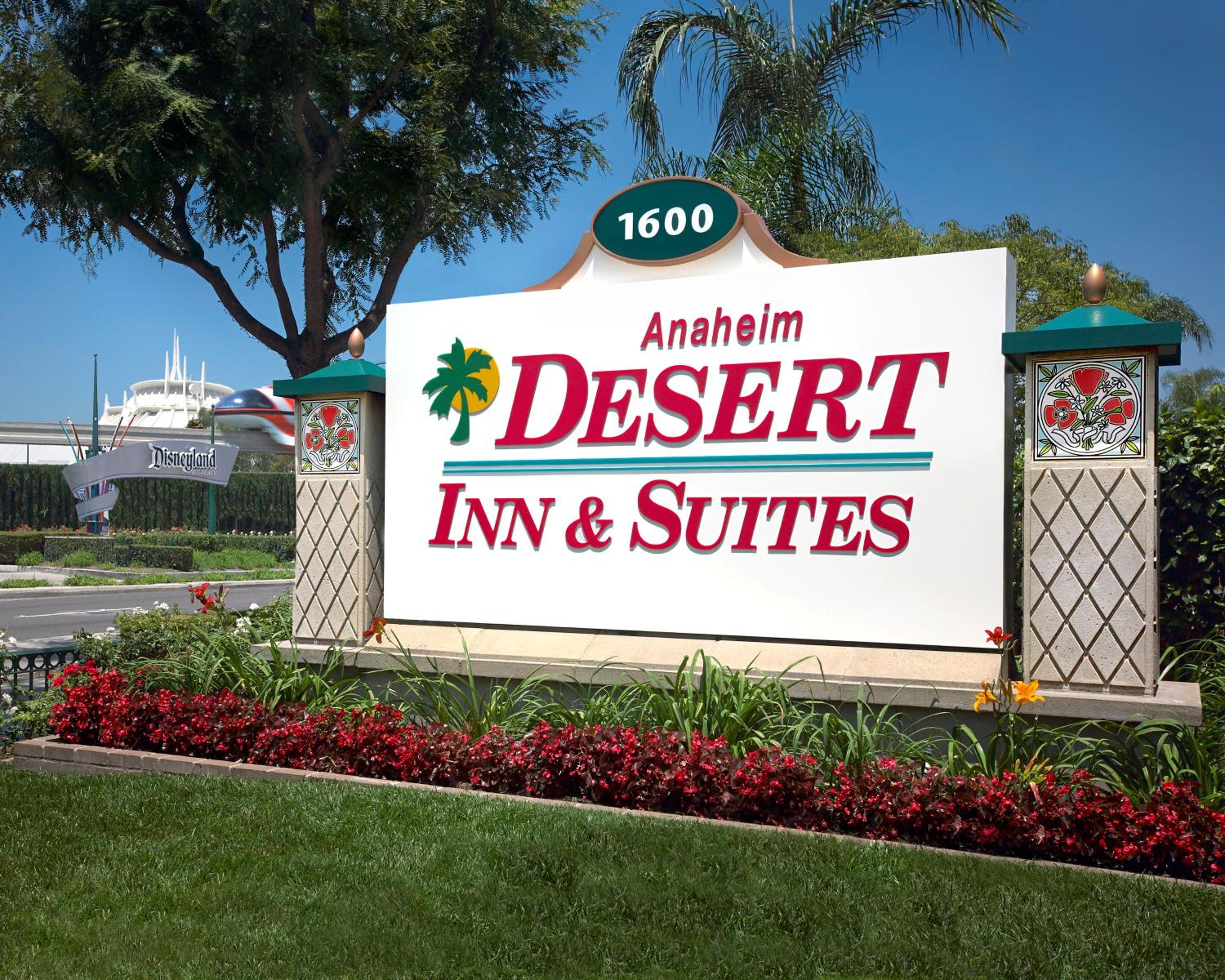 Anaheim Desert Inn And Suites — hotel in Los Angeles
