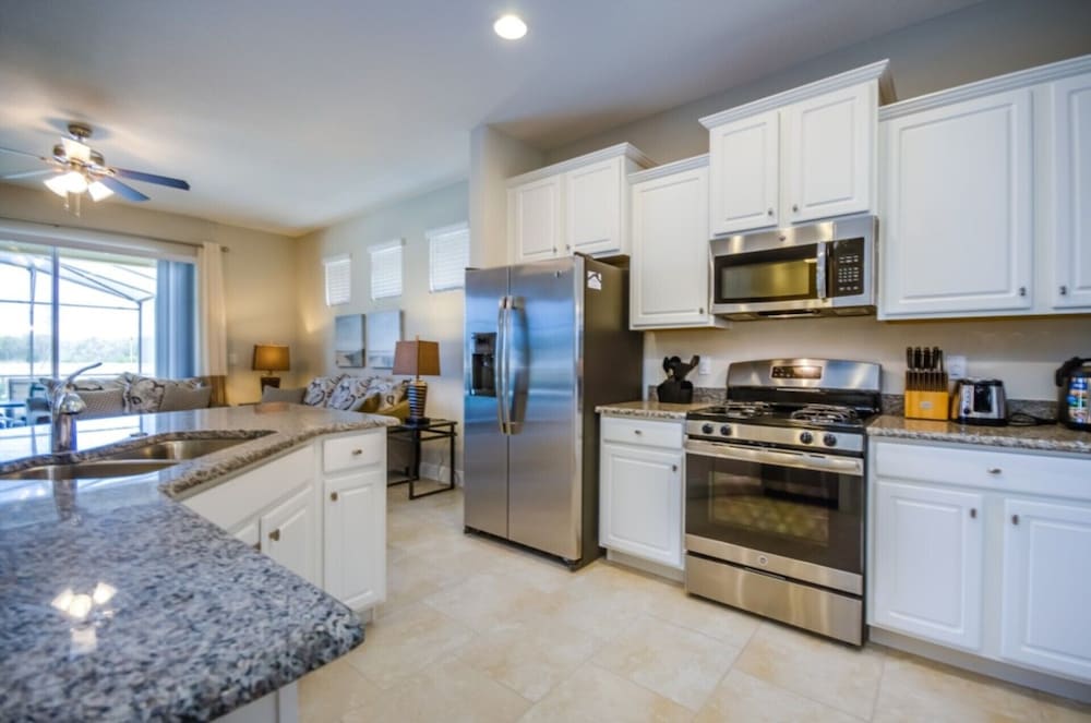Solaterra Resort offers a wonderful experience in this 4 bedroom villa. - photo 16