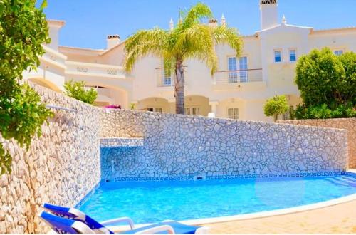 Casa da Luz 9 golf view townhouse — 4-Star Luxury Hotel in Vila Do Bispo, Portugal