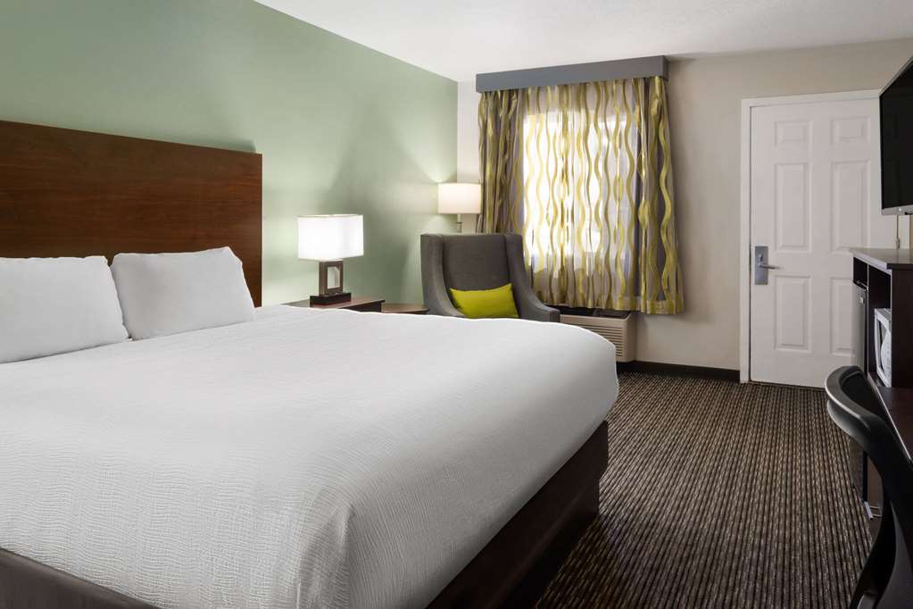 Wingate by Wyndham Cedar City - photo 20