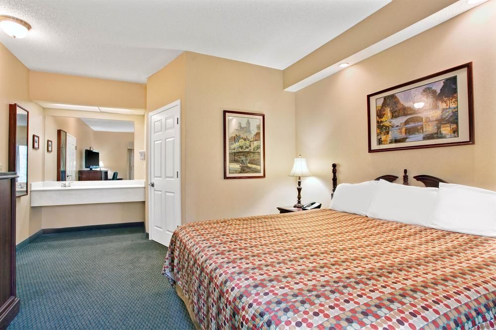 Knights Inn Jackson North Ridgeland - photo 9