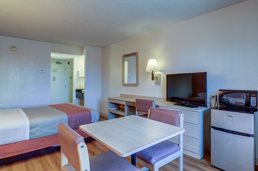 Motel 6 Greenwood Village CO Denver South Tech Center - photo 15