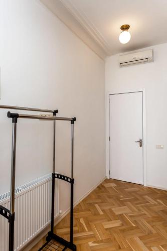 Super Stylish and Spacious 3 Seperated Apartments For 6 people