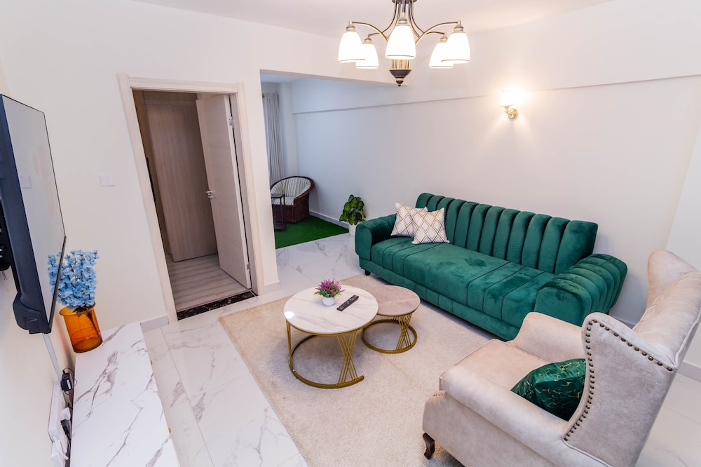 Luxurious Nairobi Apartment With City and Garden Views