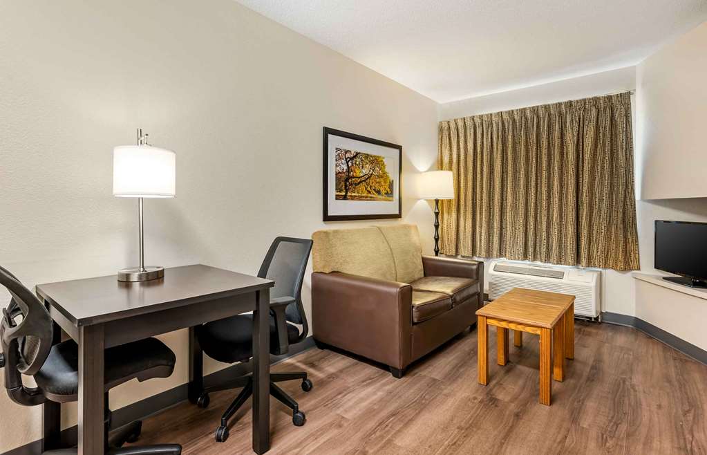 Extended Stay America Suites Cincinnati Blue Ash Reed Hartma - photo 41