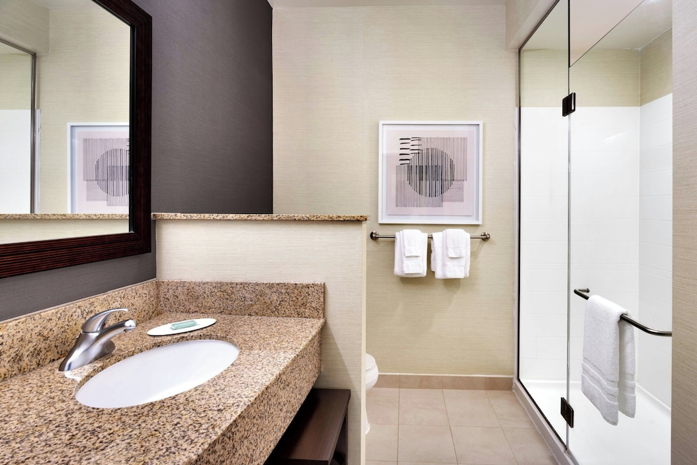 Courtyard by Marriott Houston NASA Clear Lake - photo 23