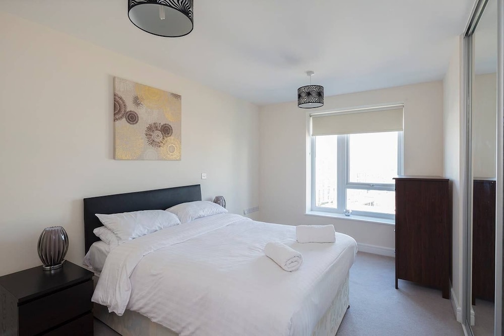 Pier Apartment 2 9735812 — Gillingham