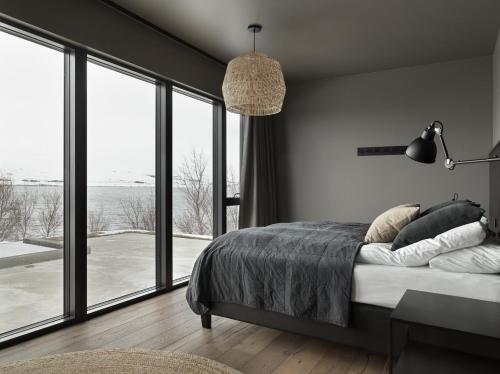 Svart Lodge