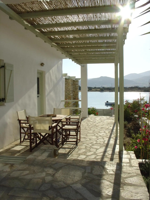 Mike'sPlace — 4-Star Luxury Hotel in Antiparos, Greece