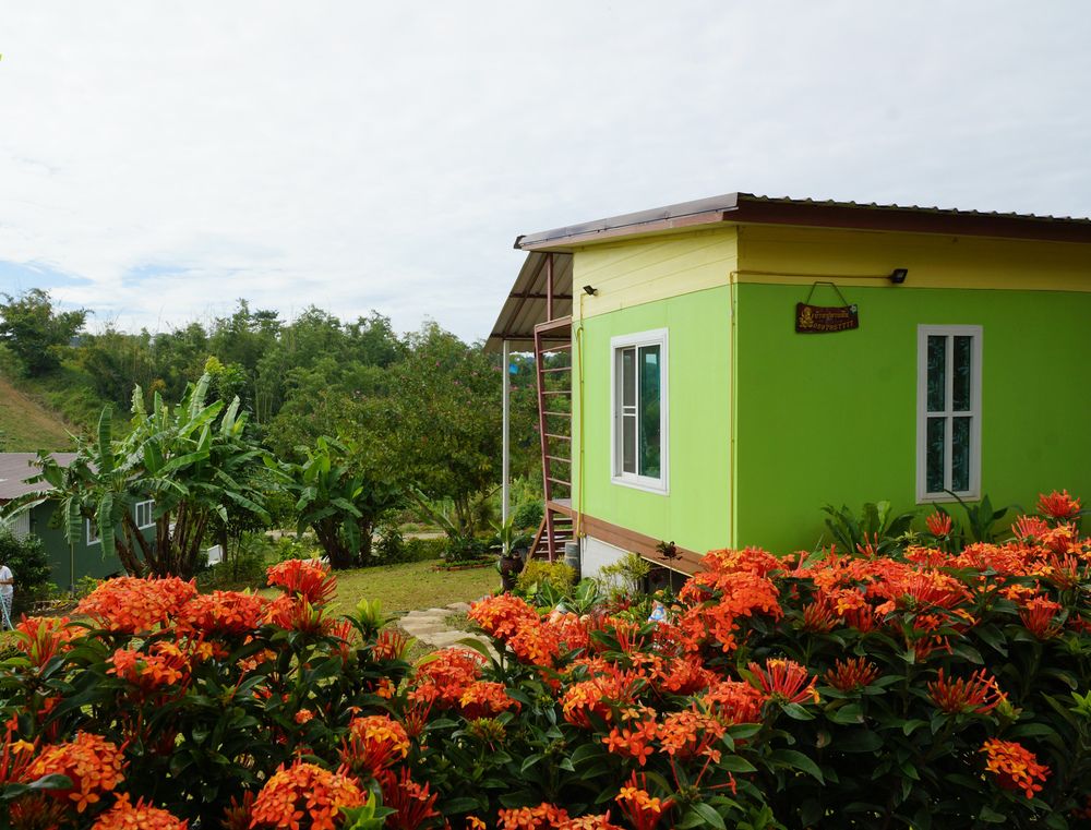 บ้านปลายฝัน Baanplaifun - carbon neutral hotel in Khao Kho