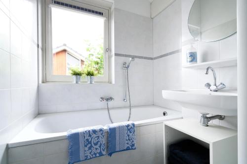Boathouse Suburban Amsterdam — Uitgeest