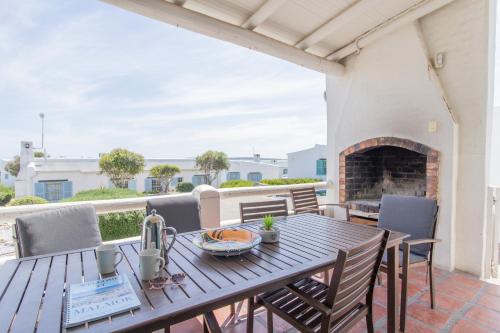 Malmok - carbon neutral hotel in Unknown City