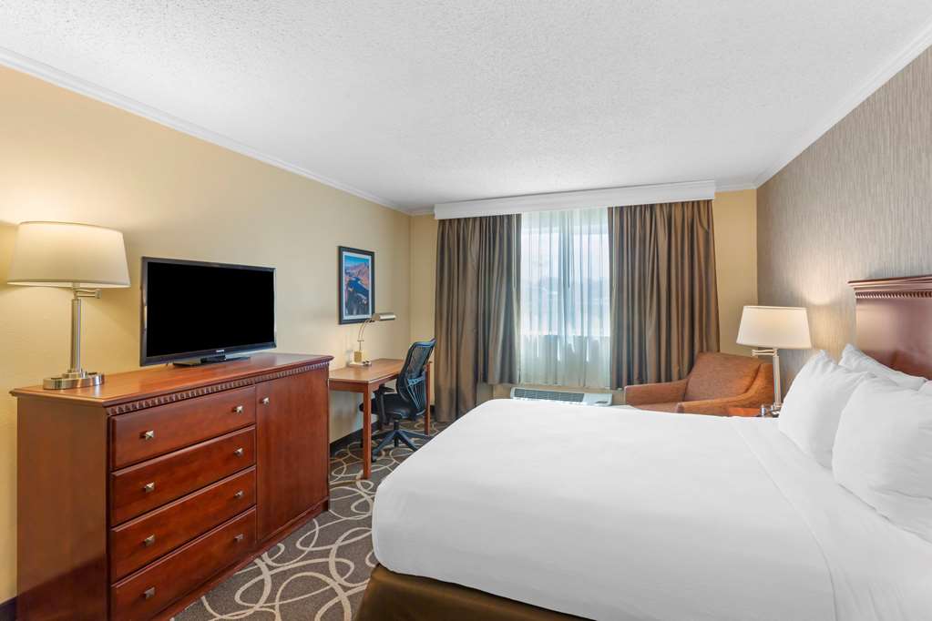 Best Western Plus Burley Inn & Convention Center - photo 11
