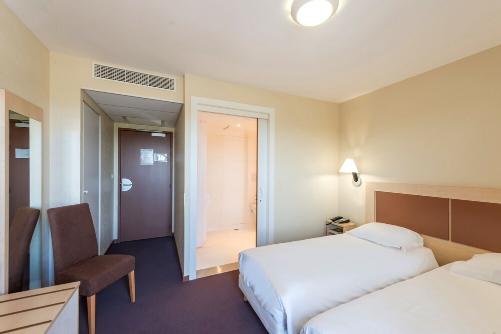 Hotel Talencia — Thouars — photo 4
