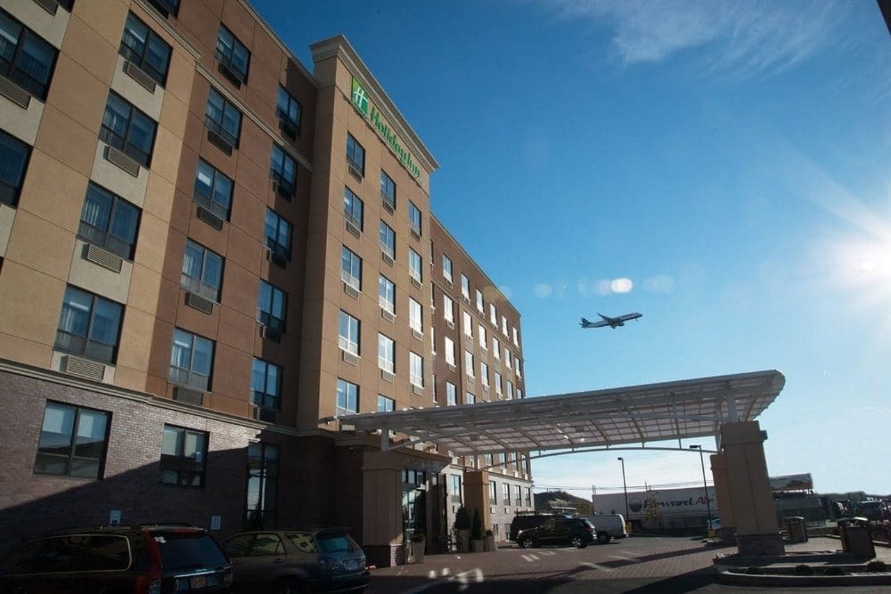 Holiday Inn New York JFK Airport Area - photo 26