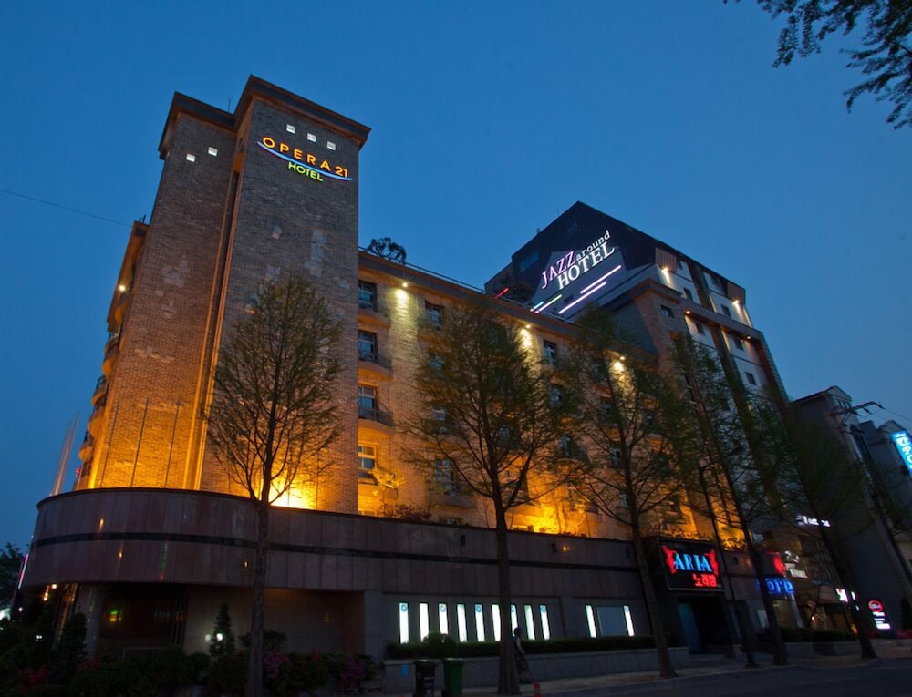 Opera 21 Hotel in Jeonju, South Korea