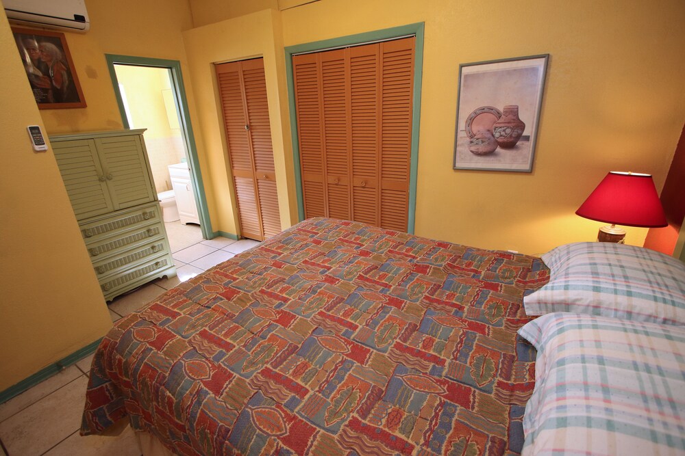 Whispers Resort By Affordable Beach Condos - photo 18