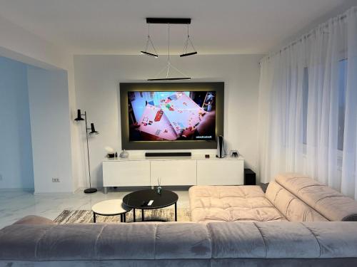 Villa in DomneETti — 4-Star Luxury Hotel in Domnesti, Romania