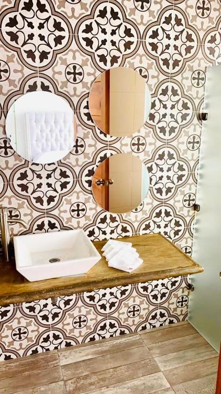 Hotel Casa Mangata in Tonala, Mexico