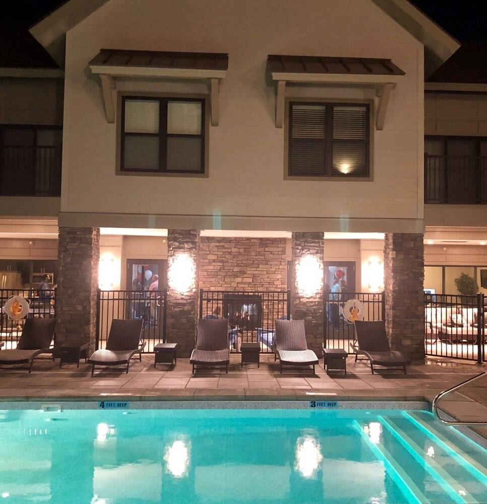The Hamlet — hotel in Saratoga Springs