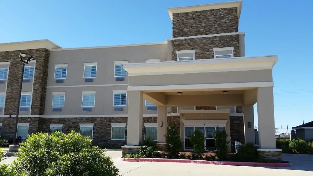 Garner Hotel Victoria East by IHG - photo 46
