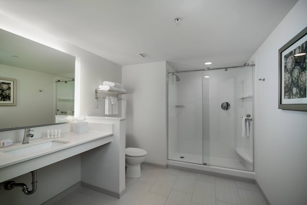 Fairfield Inn & Suites Fort Worth Downtown Convention Center - photo 18