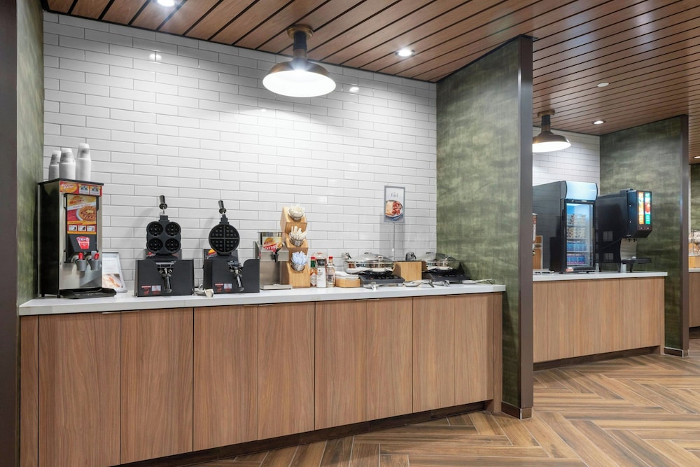 Fairfield Inn & Suites by Marriott Dallas DFW Airport North Irving - photo 21