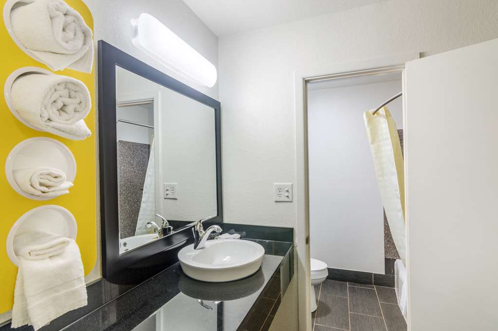 Motel 6 Childress TX - photo 22