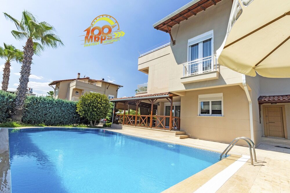 Paradise Town Villa Lucky — 4-Star Luxury Hotel in Belek, Turkey