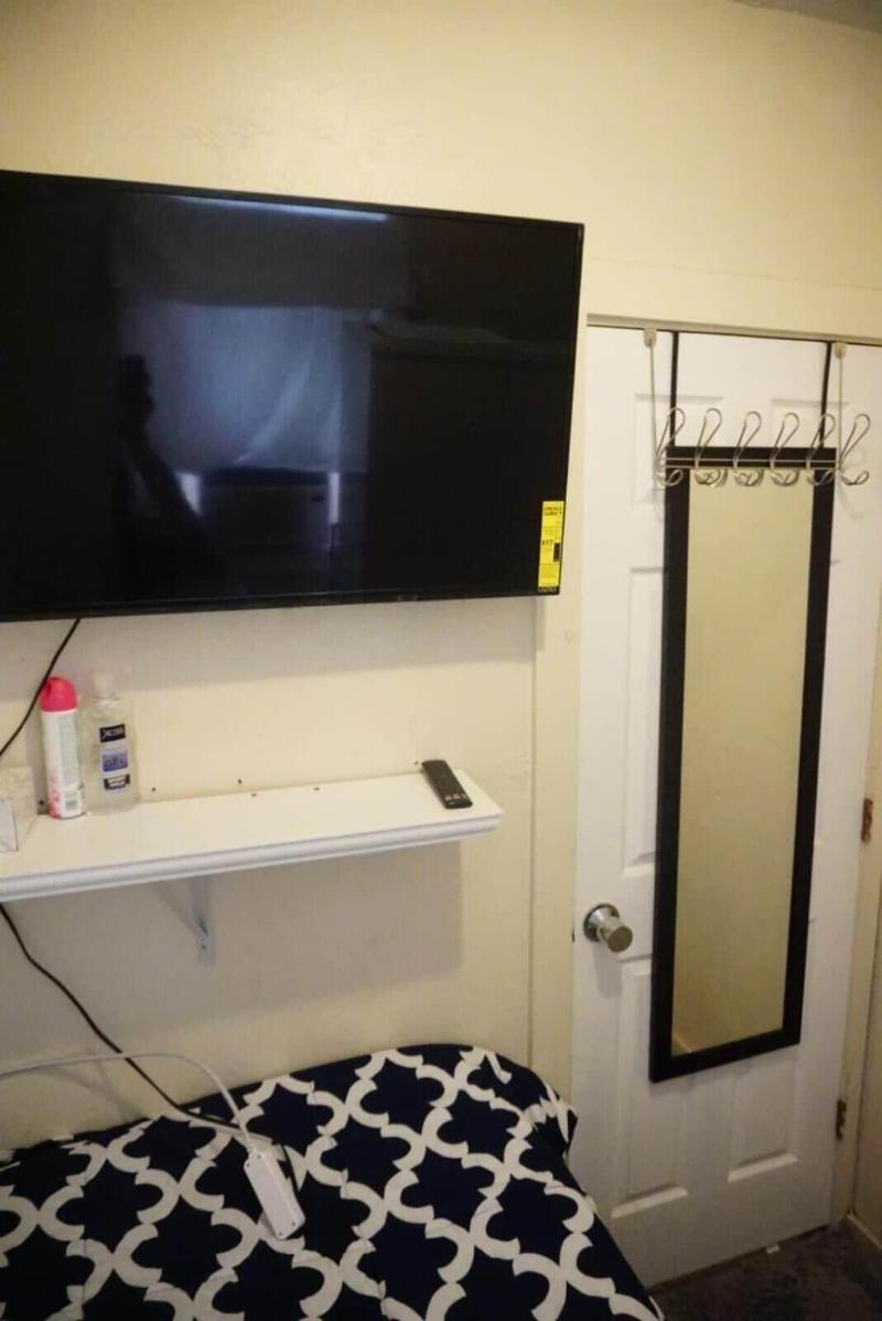 Bedrooms near Fenway & Downtown Boston - photo 18