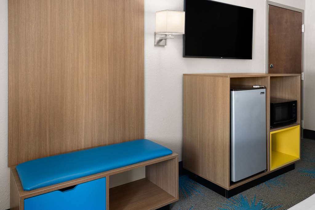 Days Inn by Wyndham Acworth - photo 14
