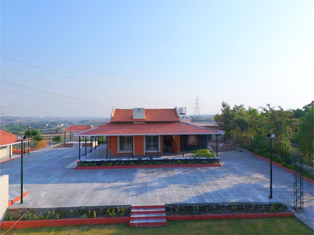 Orchid Resort - carbon neutral hotel in Ahmadnagar