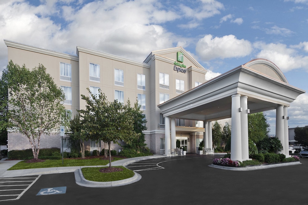 Holiday Inn Express Hotel & Suites Concord by IHG - photo 44