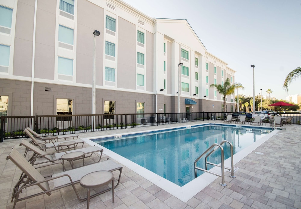 Hampton Inn & Suites Orlando At SeaWorld - featured photo