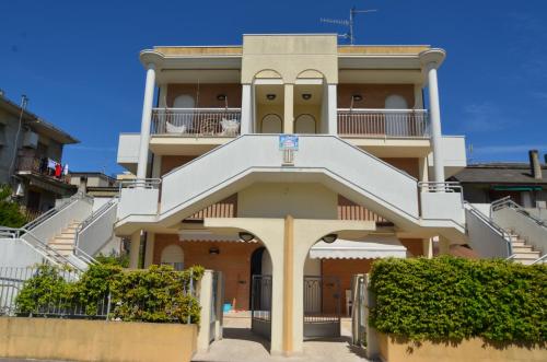 Appartamento Olimpo — 4-Star Luxury Hotel in San Benedetto Del Tronto, Italy