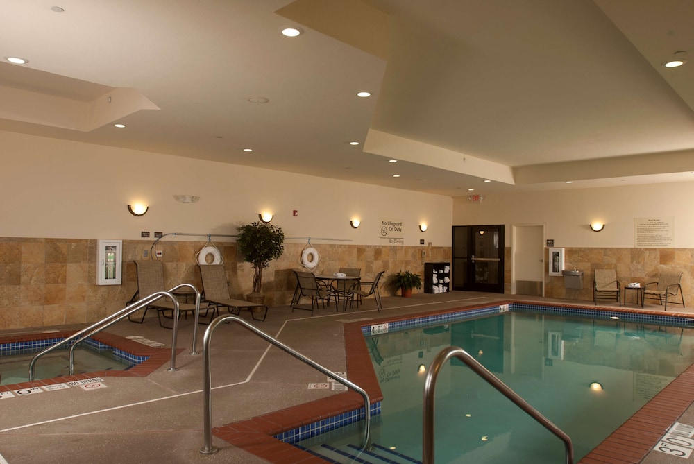 Hampton Inn Tomah - photo 24