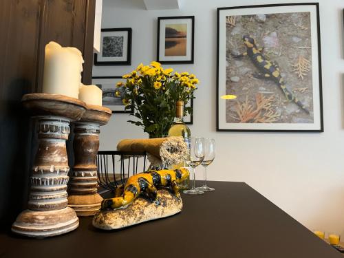 FireSalamander Apartament z prywatną sauną wyjątkowy i romantyczny idealny na specjalne okazje — 4-Star Luxury Hotel in Ustrzyki Dolne, Poland