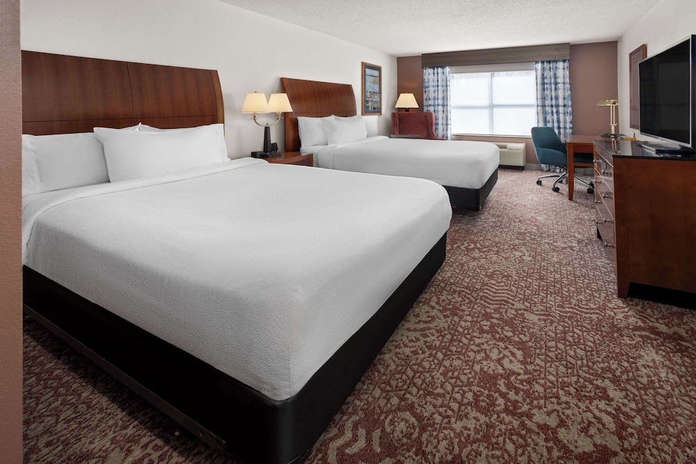Hilton Garden Inn Milford - photo 7