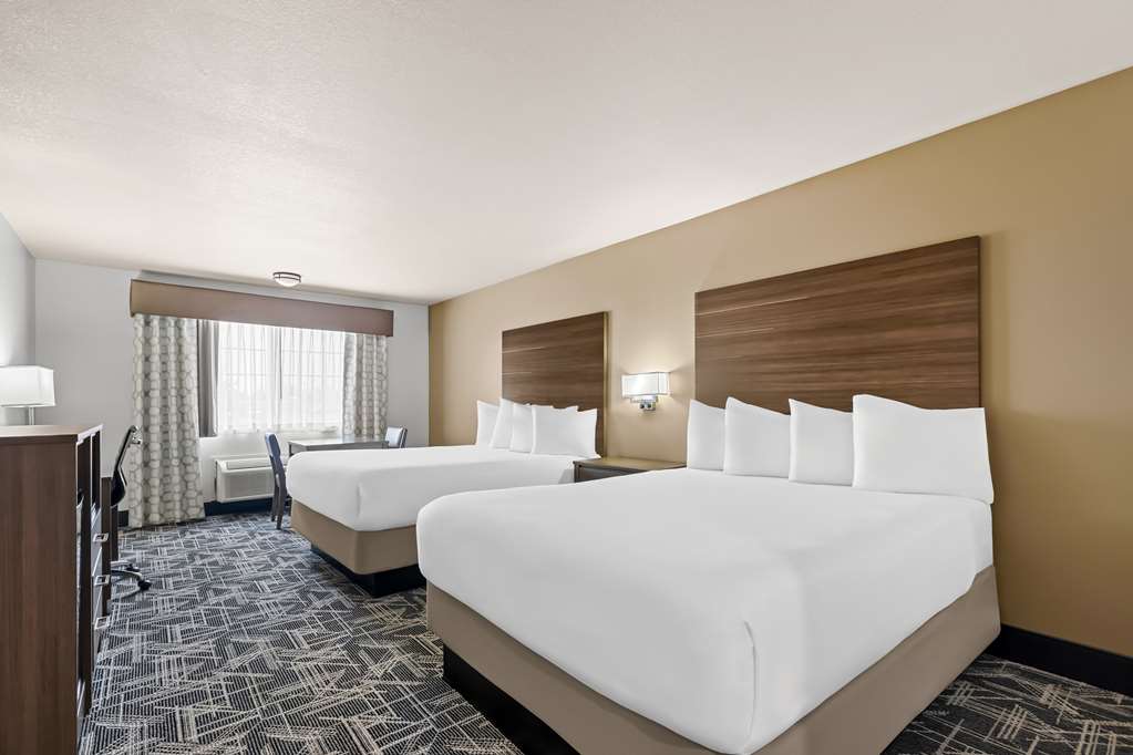 Best Western Plus Caldwell Inn & Suites - photo 22