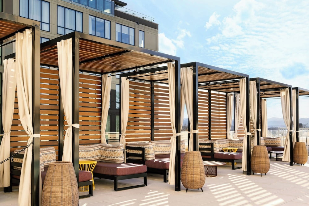 Moxy Asheville Downtown - photo 36