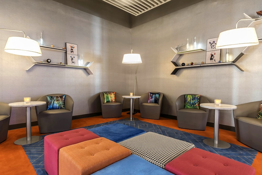 Aloft Newport On The Levee - photo 35