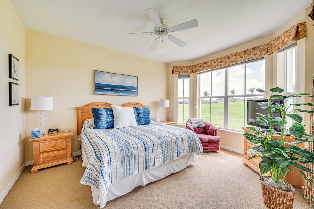Naples Resort Condo on 2 Championship Golf Courses - photo 16