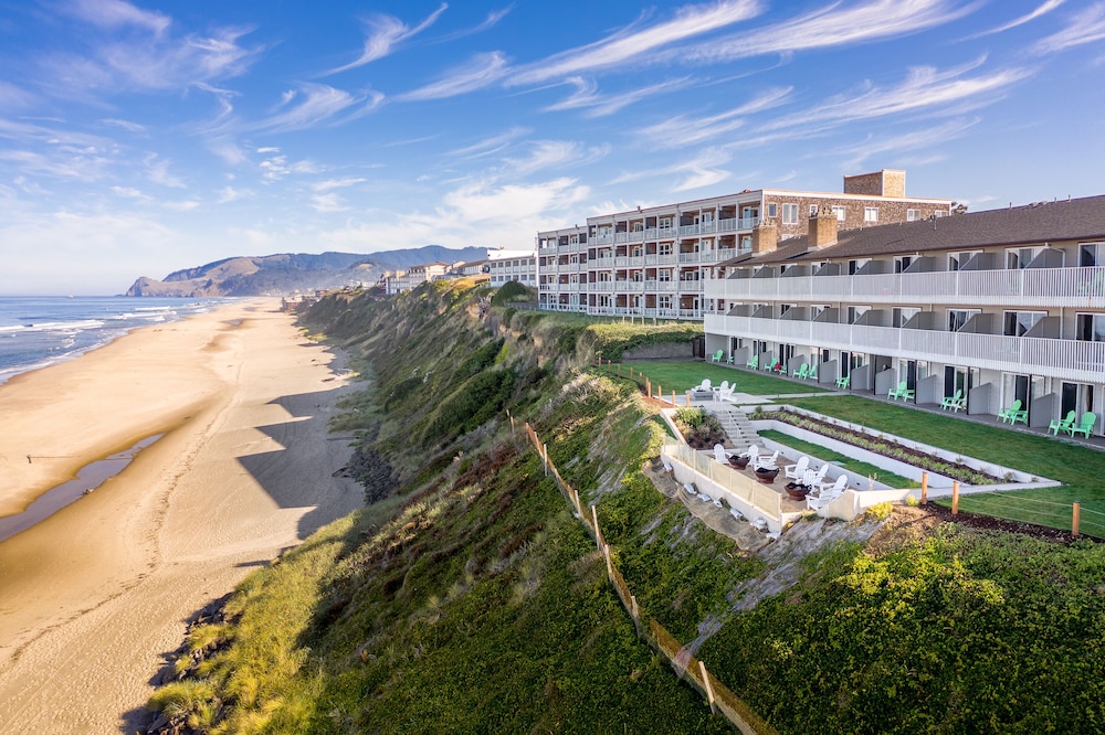 The Coho Oceanfront Lodge - photo 72