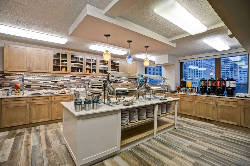 Homewood Suites by Hilton Chicago Downtown - photo 36
