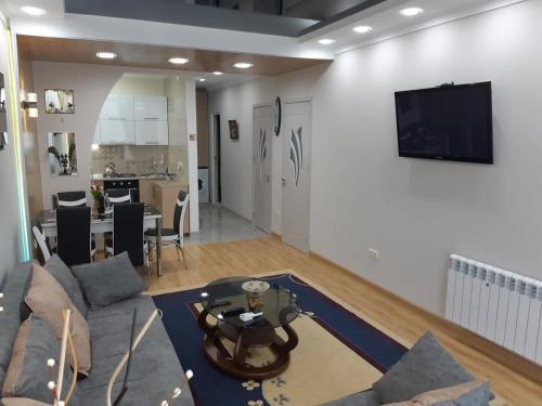Мате Apartment