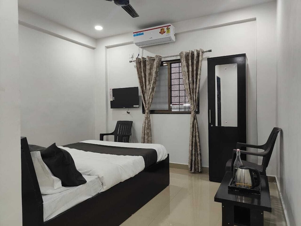 Spark Inn Hotel — Pune — photo 4