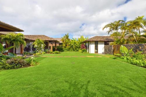 Luxury 5BR Vacation Home w Pool — 4-Star Luxury Hotel in Koloa, United States