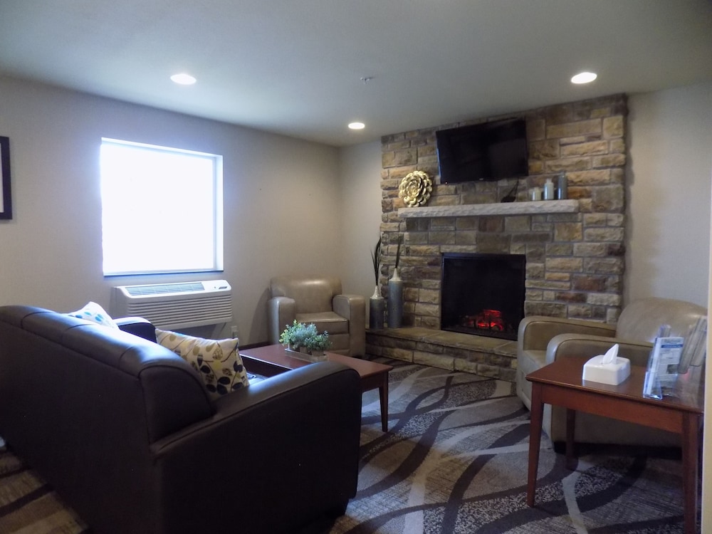 Cobblestone Hotel & Suites Seward - photo 3