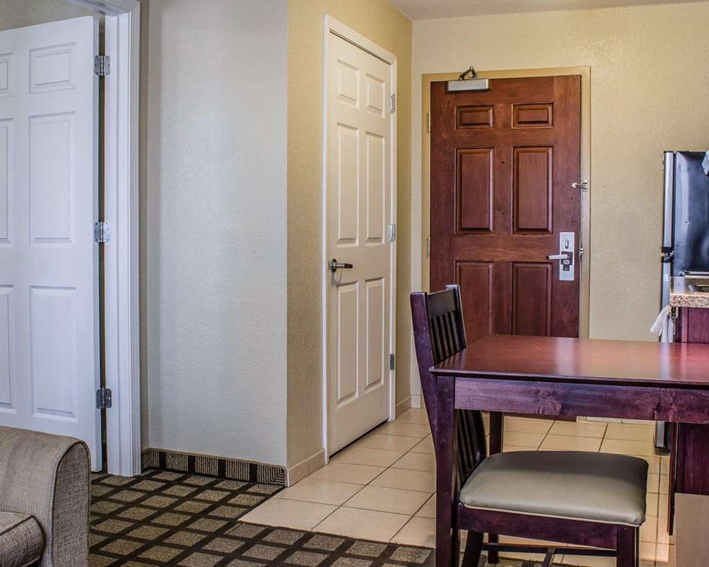 MainStay Suites Coralville Iowa City - photo 42