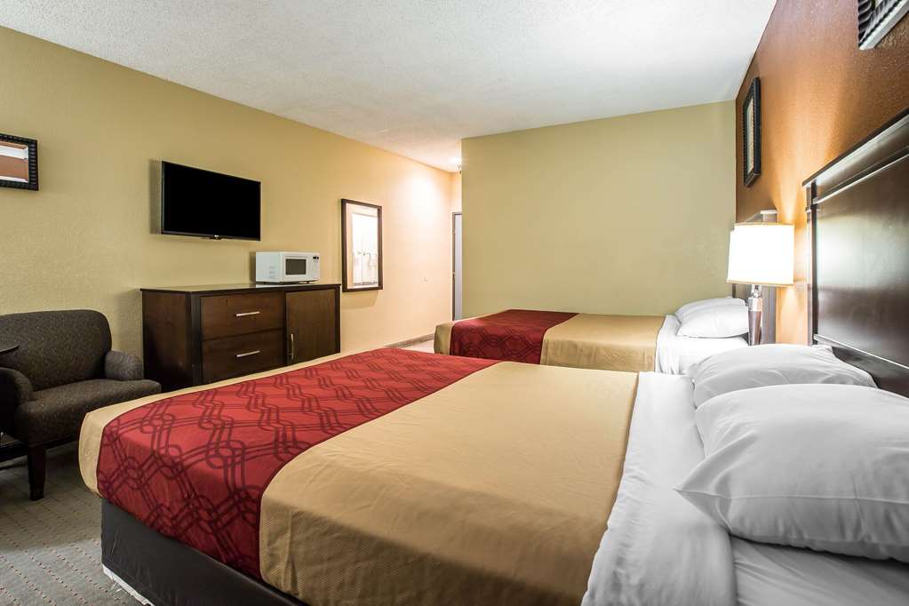 Baymont by Wyndham Ontario - featured photo